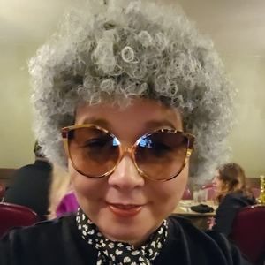 Meet your Posher, Kim